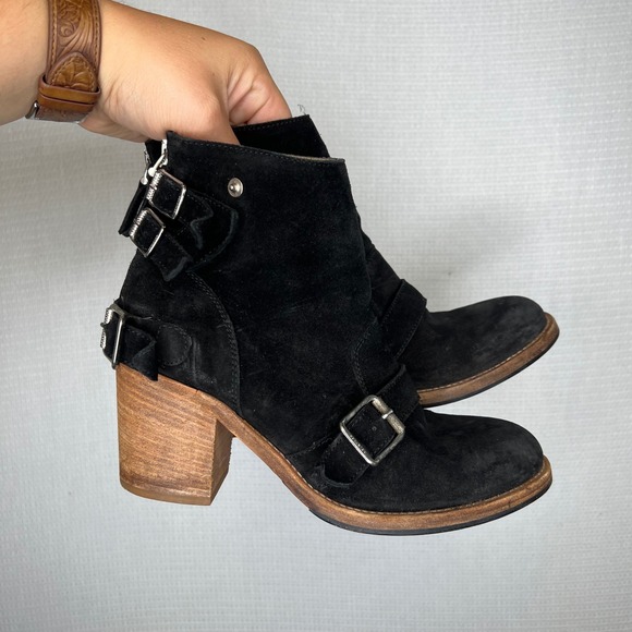 Belstaff Trailmaster England Black Suede Leather Buckle Heel Ankle Boots Size 37 - Picture 1 of 10